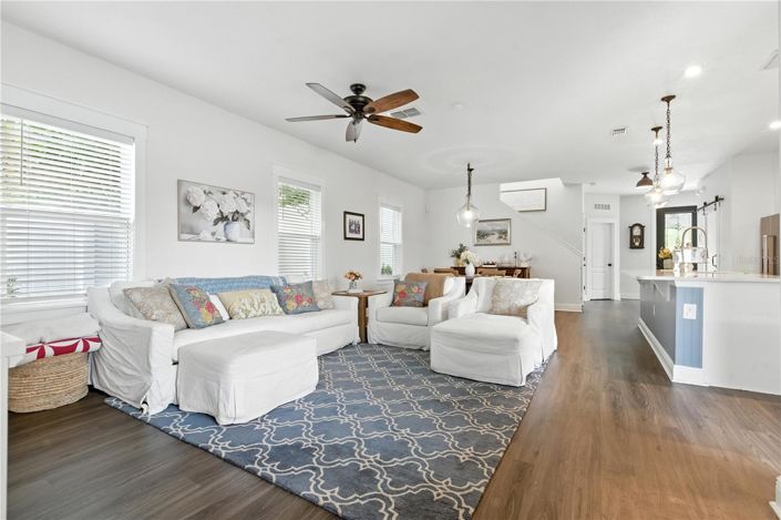 Image No.15-4 Bed House for sale