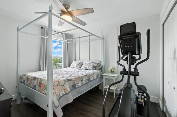 Image No.25-4 Bed House for sale