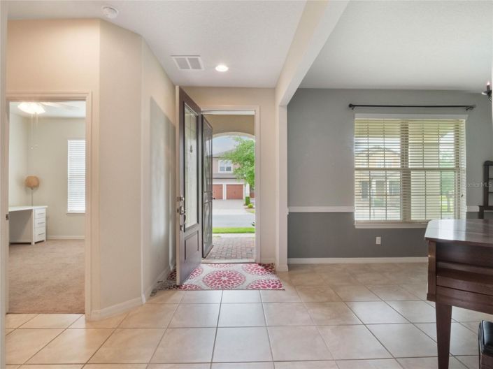 Image No.5-6 Bed House for sale