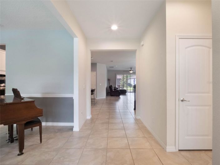 Image No.7-6 Bed House for sale