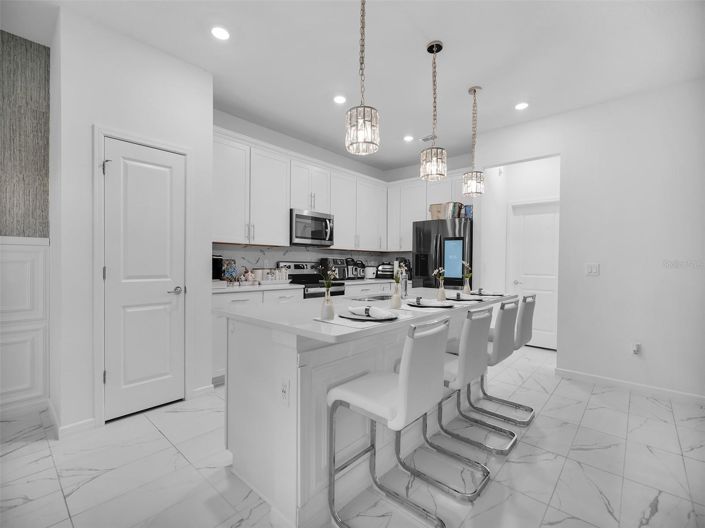 Image No.15-5 Bed House for sale