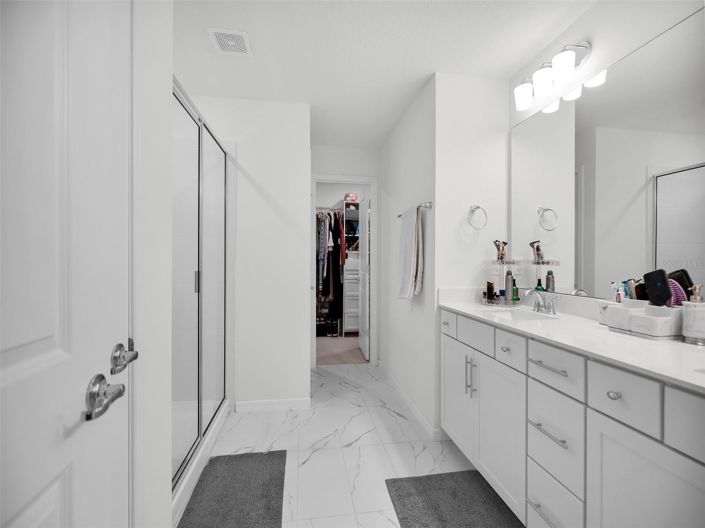 Image No.29-5 Bed House for sale