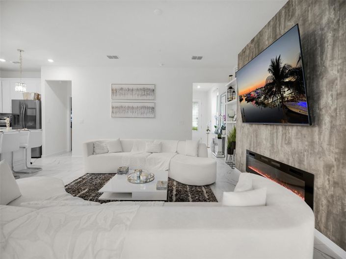 Image No.36-5 Bed House for sale