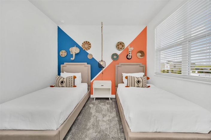 Image No.25-5 Bed House for sale