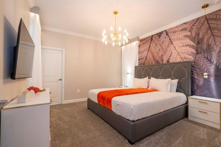 Image No.36-6 Bed House for sale