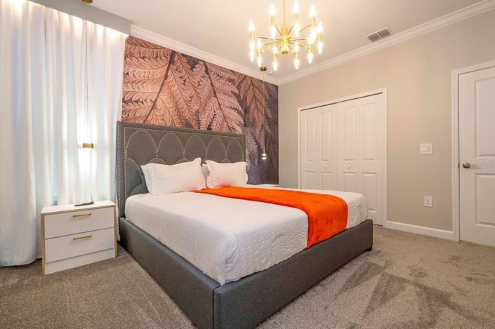 Image No.41-6 Bed House for sale