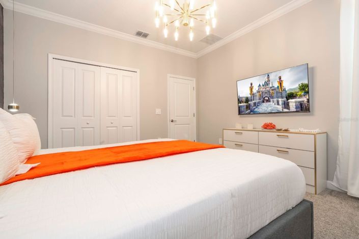 Image No.44-6 Bed House for sale