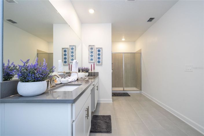 Image No.49-6 Bed House for sale