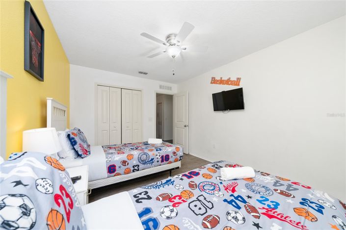 Image No.30-7 Bed House for sale