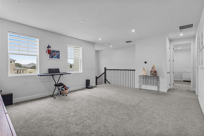 Image No.20-4 Bed House for sale