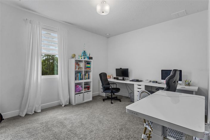 Image No.30-4 Bed House for sale