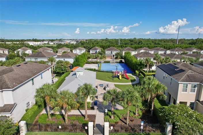 Image No.45-5 Bed House for sale