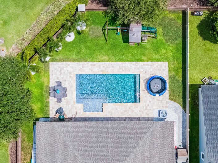 Image No.10-4 Bed House for sale