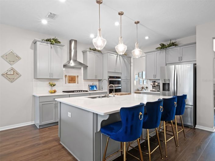 Image No.17-4 Bed House for sale