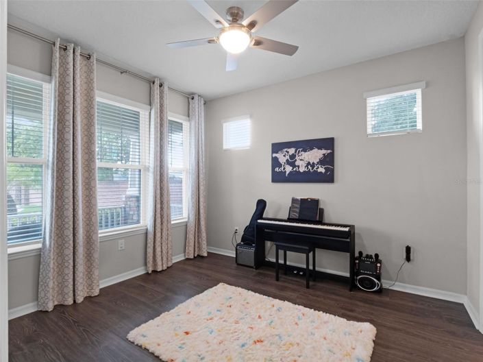 Image No.40-4 Bed House for sale