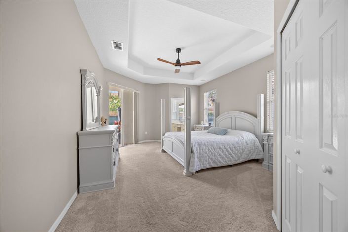 Image No.18-4 Bed House for sale