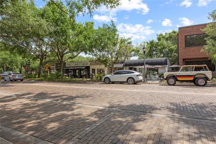 Image No.38-4 Bed House for sale