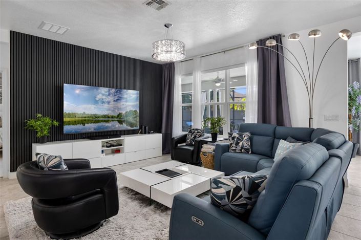 Image No.11-4 Bed House for sale