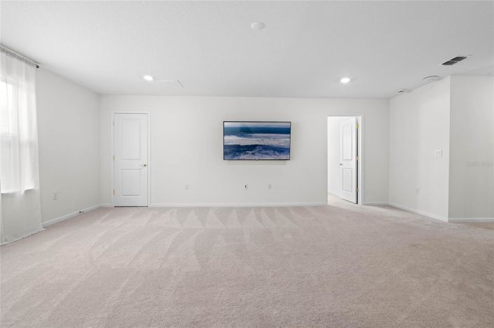 Image No.24-4 Bed House for sale