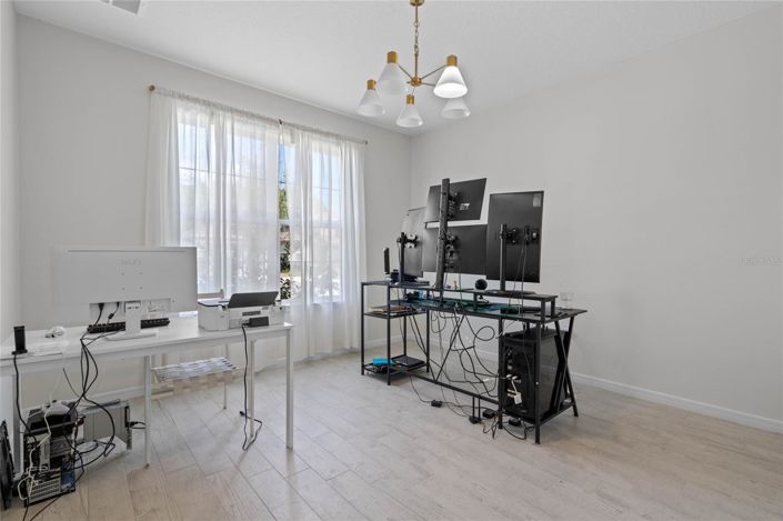 Image No.3-4 Bed House for sale