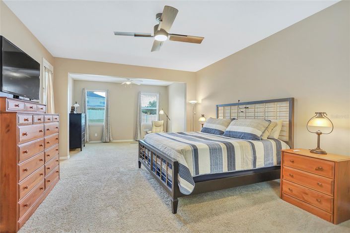 Image No.20-4 Bed House for sale