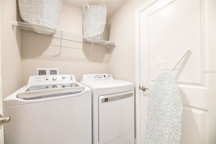 Image No.34-5 Bed Townhouse for sale