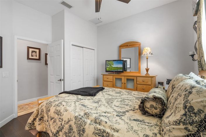 Image No.37-3 Bed House for sale