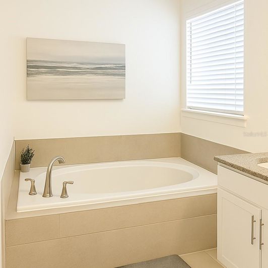 Image No.23-5 Bed House for sale