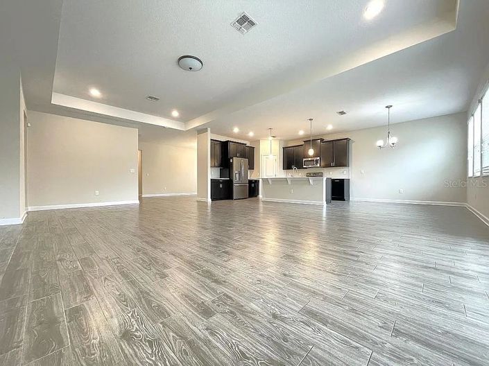 Image No.16-4 Bed House for sale