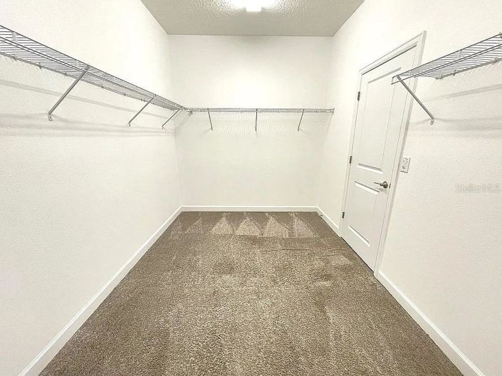 Image No.21-4 Bed House for sale