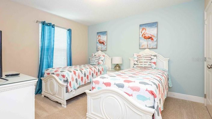 Image No.17-6 Bed House for sale