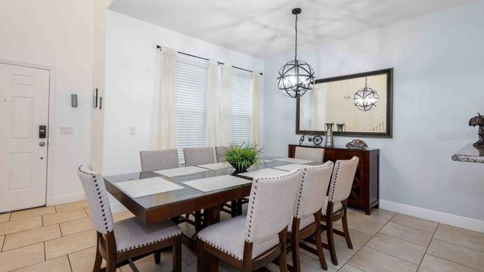 Image No.5-6 Bed House for sale