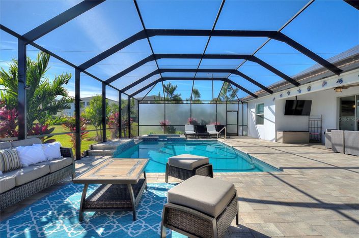 Image No.34-5 Bed House for sale