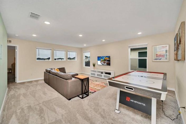 Image No.32-7 Bed House for sale