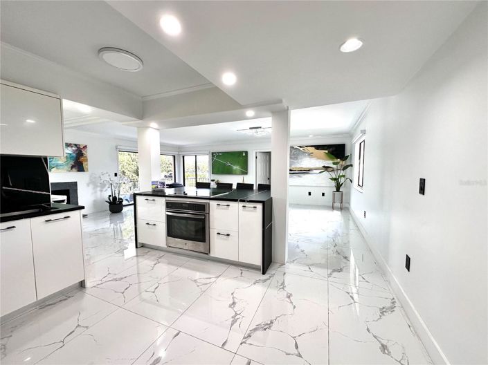 Image No.22-3 Bed Apartment for sale