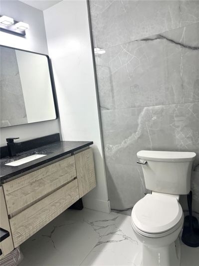 Image No.33-3 Bed Apartment for sale