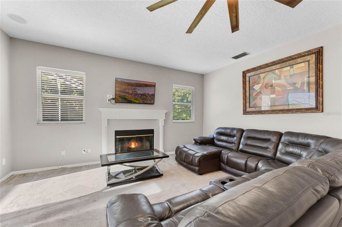 Image No.12-4 Bed House for sale