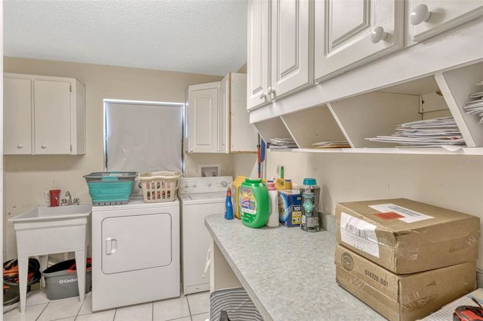 Image No.24-4 Bed House for sale