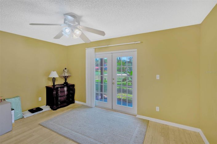 Image No.29-4 Bed House for sale