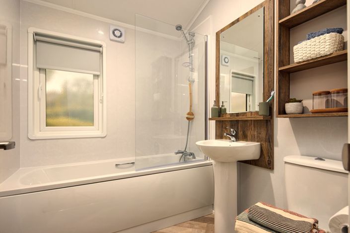 Image No.8-3 Bed Property for sale