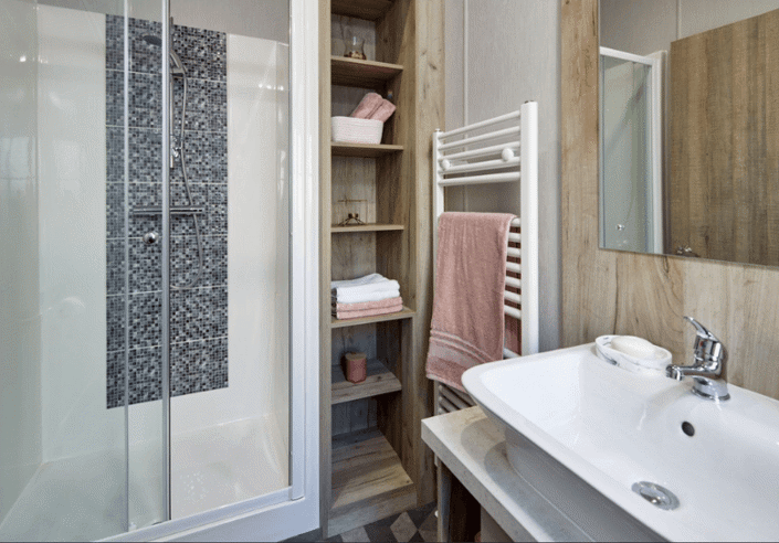 Image No.9-2 Bed Property for sale