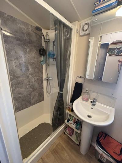 Image No.28-2 Bed Mobile Home for sale