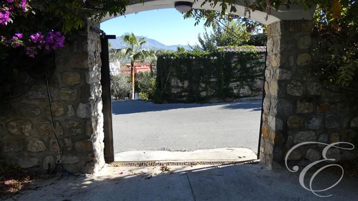 Image No.2-Propriété de 4 chambres à vendre à Salobreña