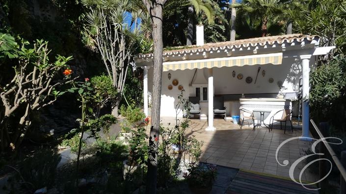 Image No.3-Propriété de 4 chambres à vendre à Salobreña