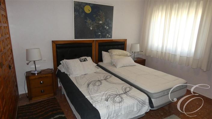 Image No.8-Propriété de 4 chambres à vendre à Salobreña