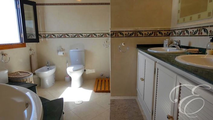 Image No.16-Propriété de 6 chambres à vendre à Iznájar