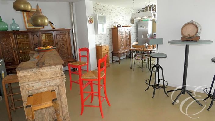 Image No.5-5 Bed Property for sale