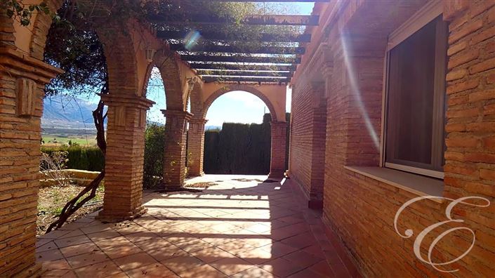 Image No.22-7 Bed Property for sale