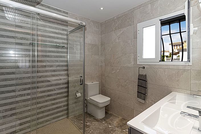 Image No.17-Propriété de 6 chambres à vendre à Vélez-Málaga