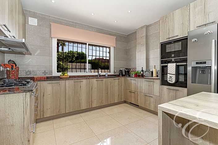 Image No.8-Propriété de 6 chambres à vendre à Vélez-Málaga